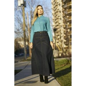 NWOT Denim Maxi Skirt Sz Large